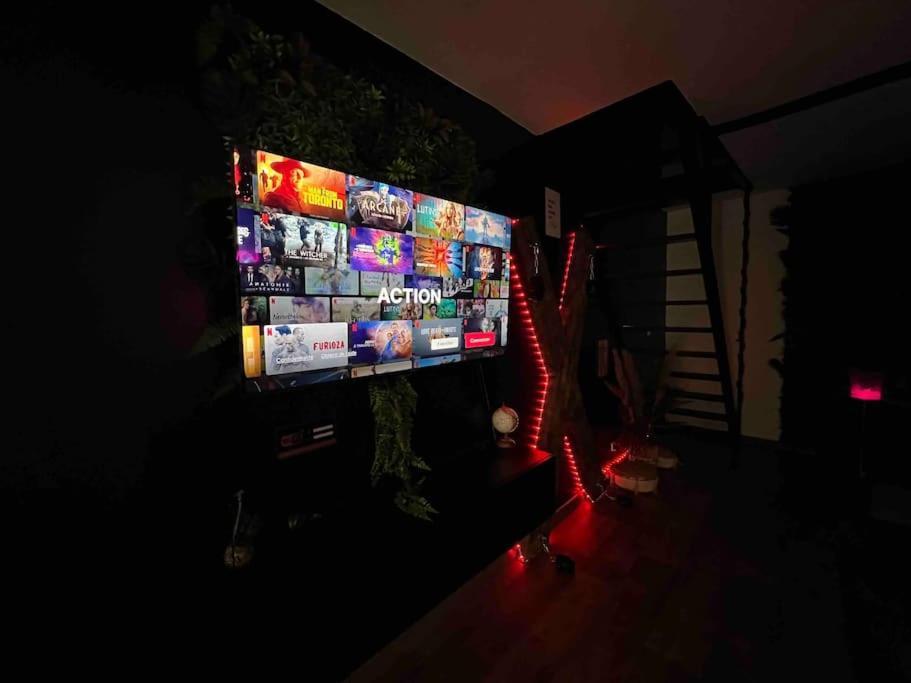 Red Love-Room / Balneo & Plus ! Souppes-sur-Loing Eksteriør billede